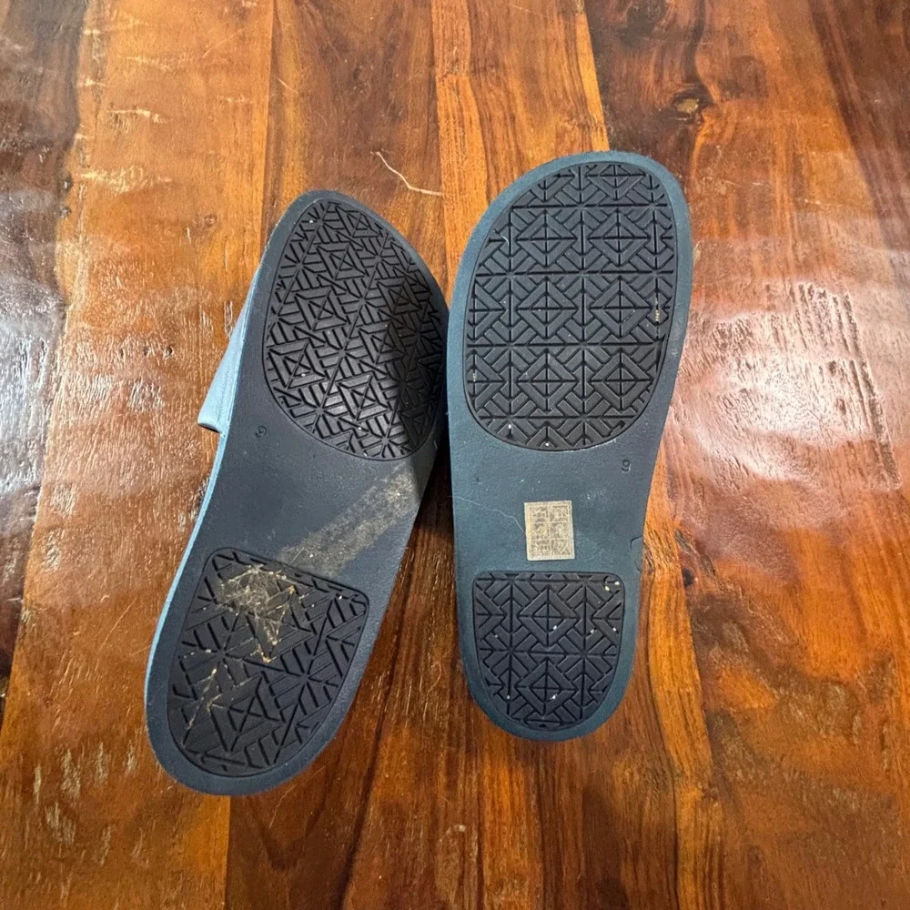Tory Burch Miller Sport Slides Navy Blue Leather Logo Medallion Sandals Size 9